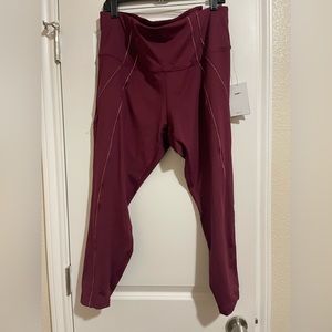 Nike yoga dri-fit metallic trim leggings 7/8